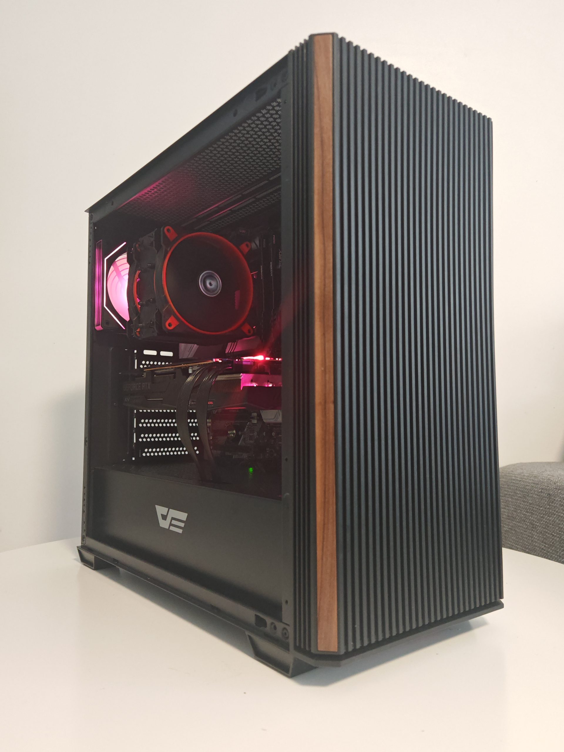 RTX 2080 Ti / i5-10600K / 16GB / 1TB NVMe